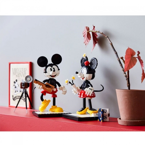 【Special Price】81955 Mickey Mouse and Minnie Mouse Buildable Characters Building Blocks 1739pcs Bricks 43179 Ship From China